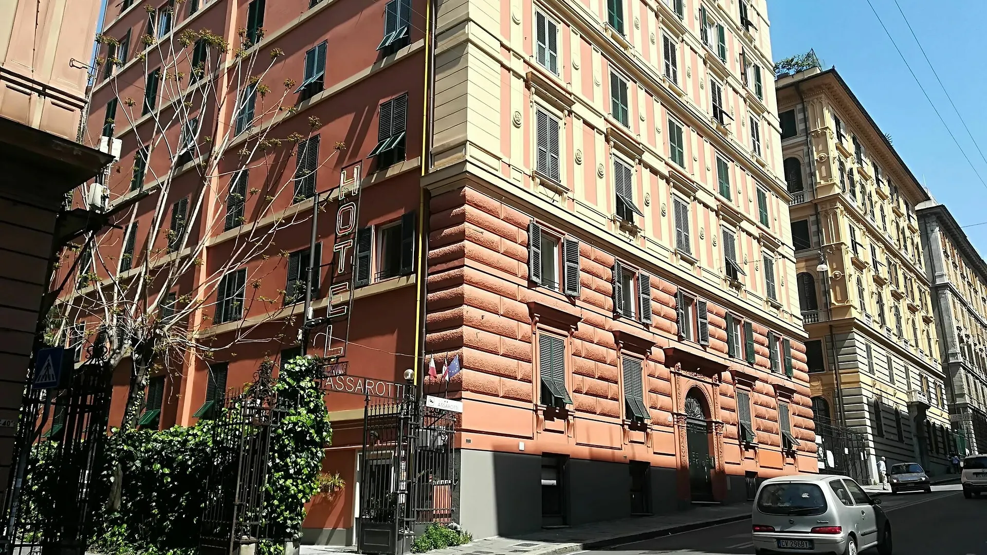 Hotel Assarotti Генуя 3*,  Италия